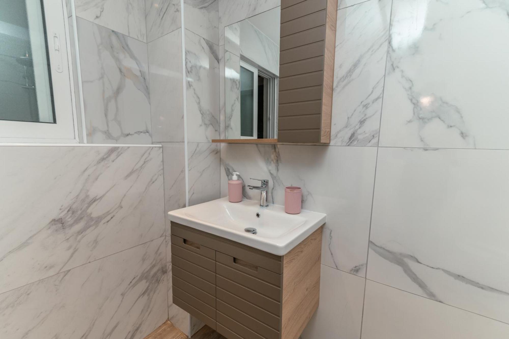 Lux City Apartment Kos Town Luaran gambar